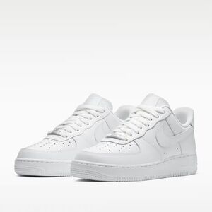 AF1Worn few times Nike All-White Air Force 1 Sneakers. Selling as too big for me